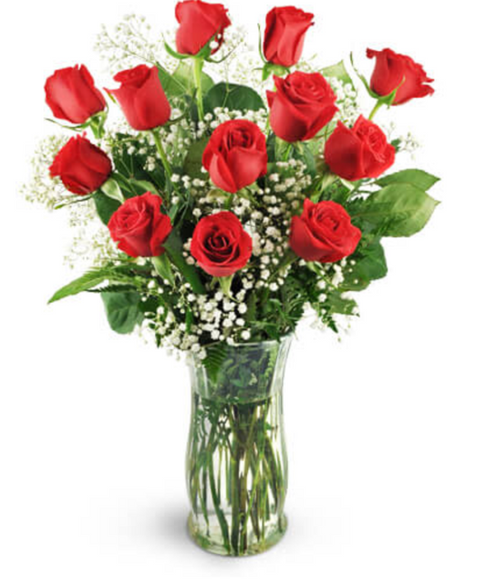 12 Classic Red Roses